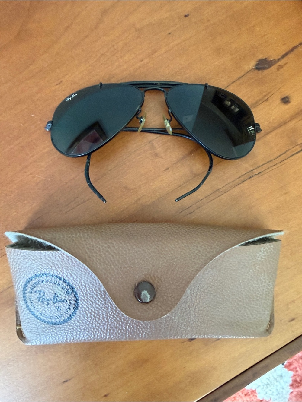 Vintage Ray-Ban Black Sunglasses with Tan Case